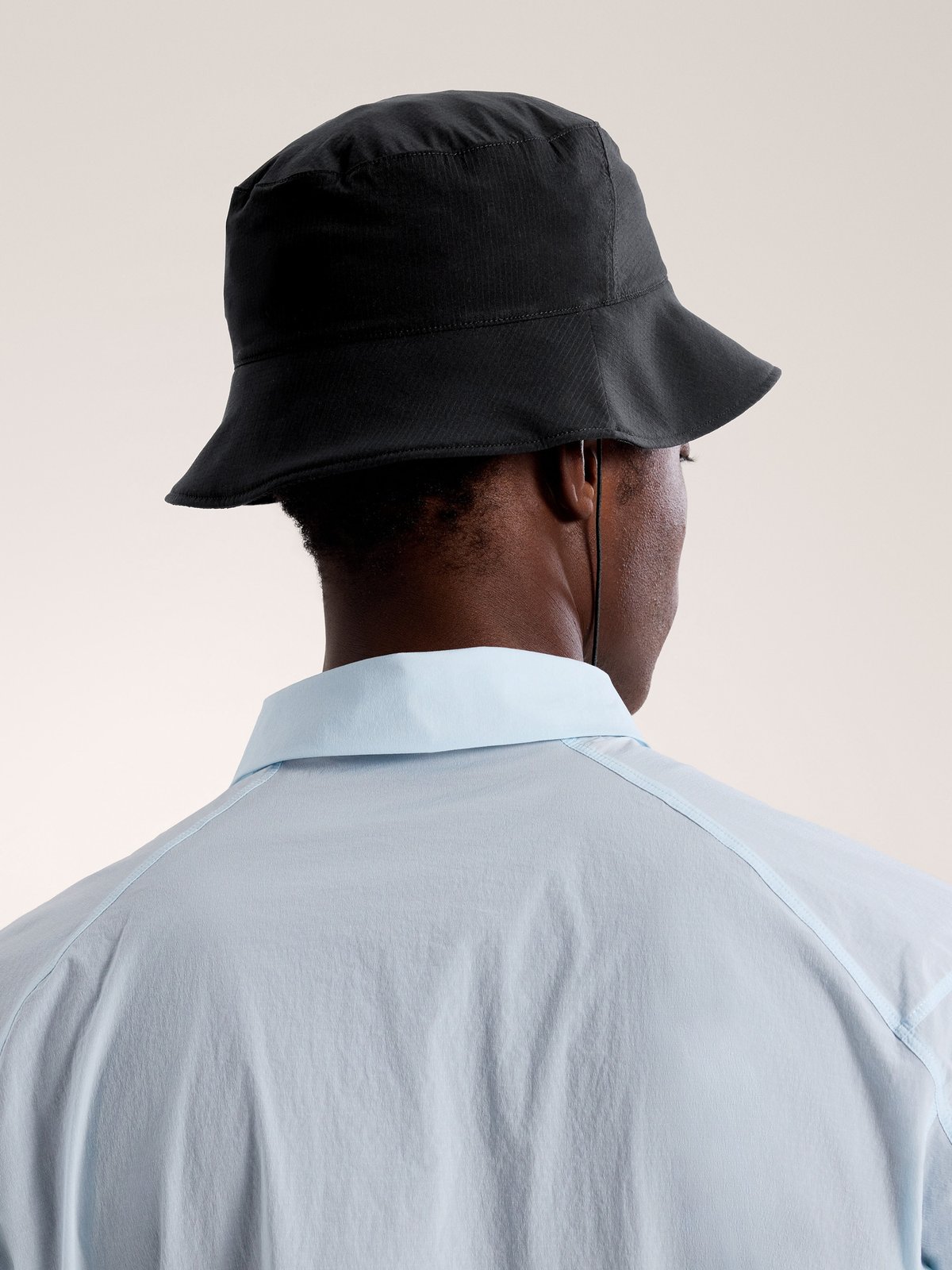 Arc'teryx Sinsolo Bucket Hat — Black, кадр 2