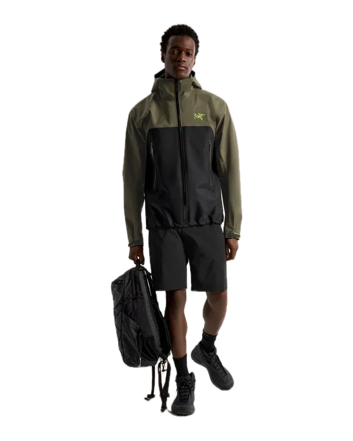 Arc'teryx Beta Jacket — Spotlight, кадр 4