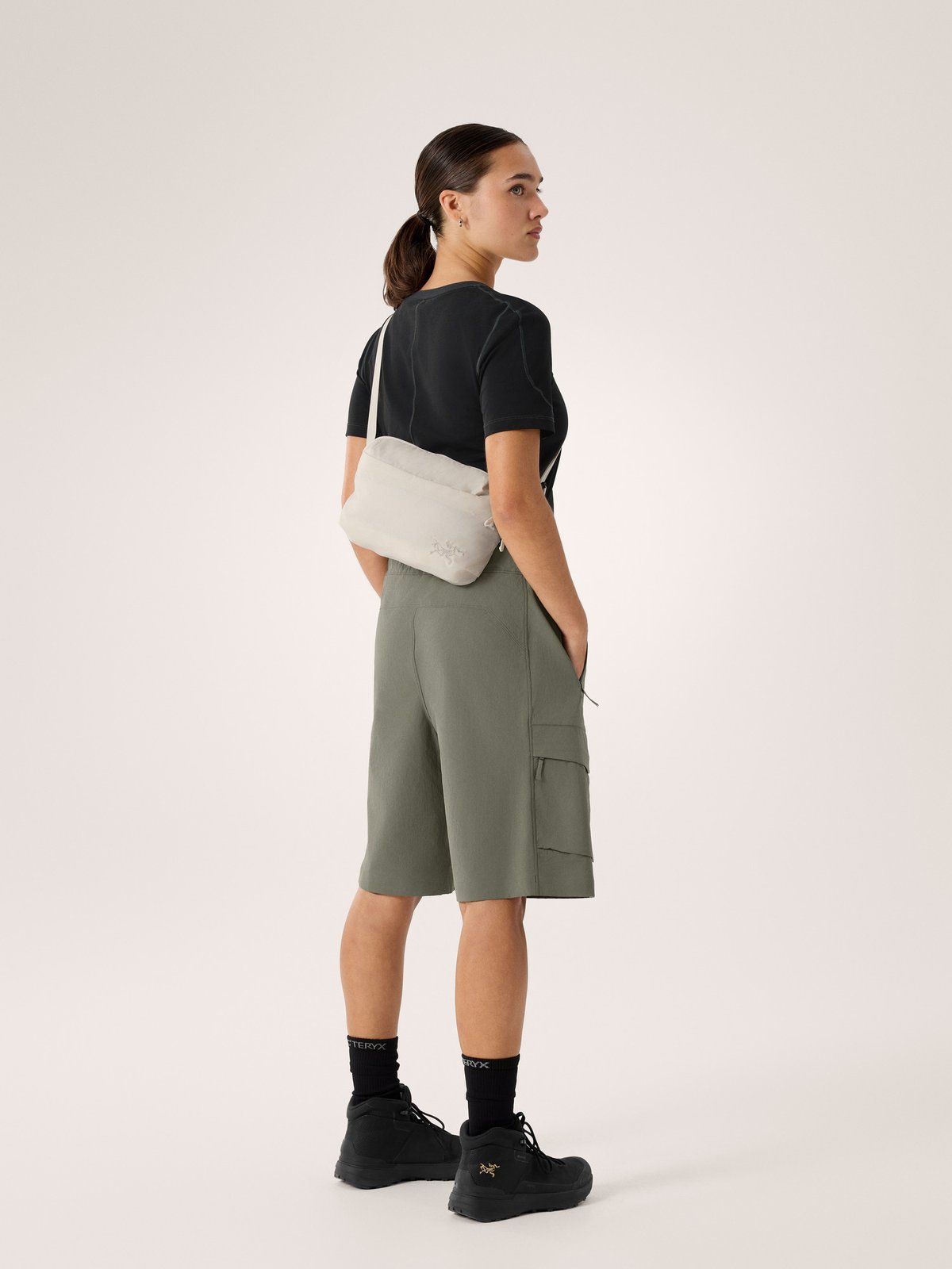 Arc'teryx Heliad Crossbody — Sea Salt, кадр 4