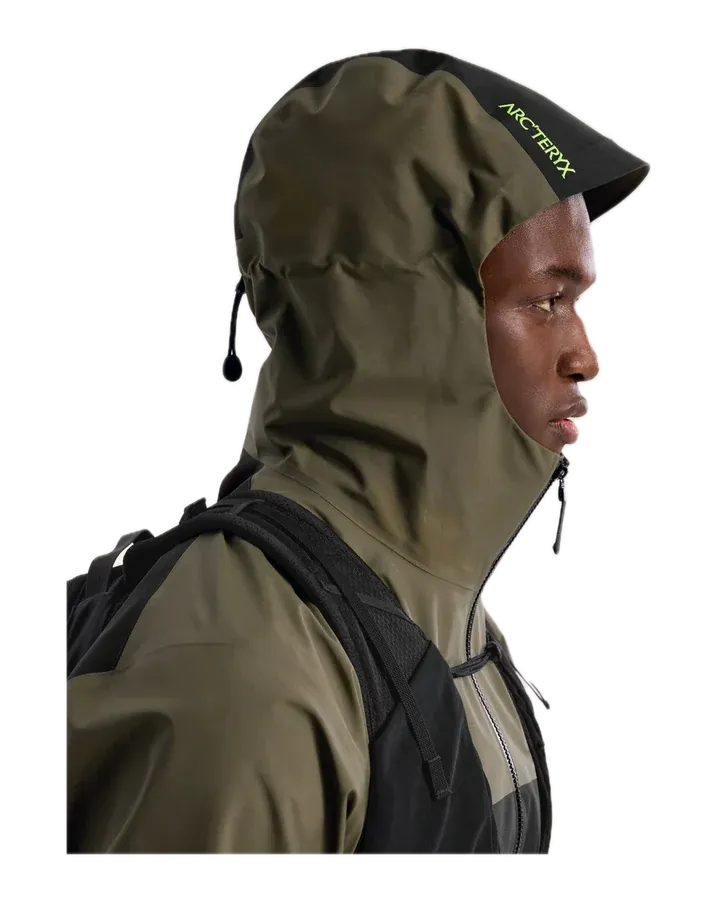 Arc'teryx Beta Jacket — Spotlight, кадр 5